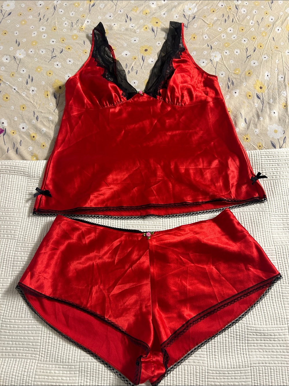 Betsey Johnson Red Satin Lace Cami Shorts Pajama Set S